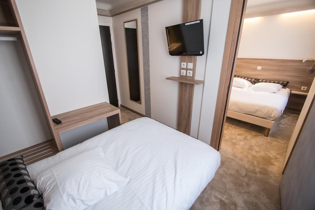 Hotel Les Voyageurs Модан Экстерьер фото